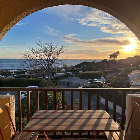 Studio Lumineux, Avec Vue Mer - Conciergerie Regnier - Apartment Sausset-les-Pins Bagian luar foto