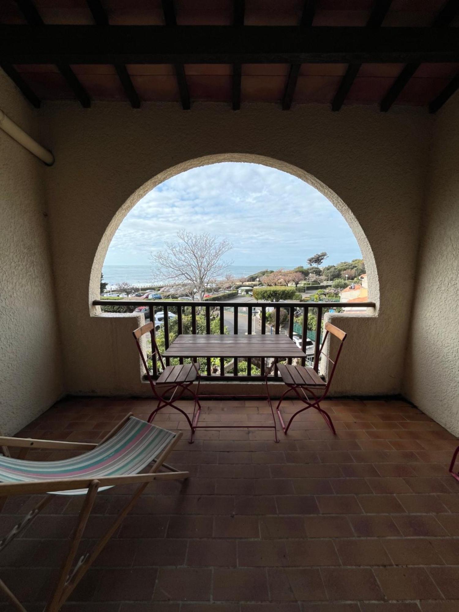Studio Lumineux, Avec Vue Mer - Conciergerie Regnier - Apartment Sausset-les-Pins Bagian luar foto