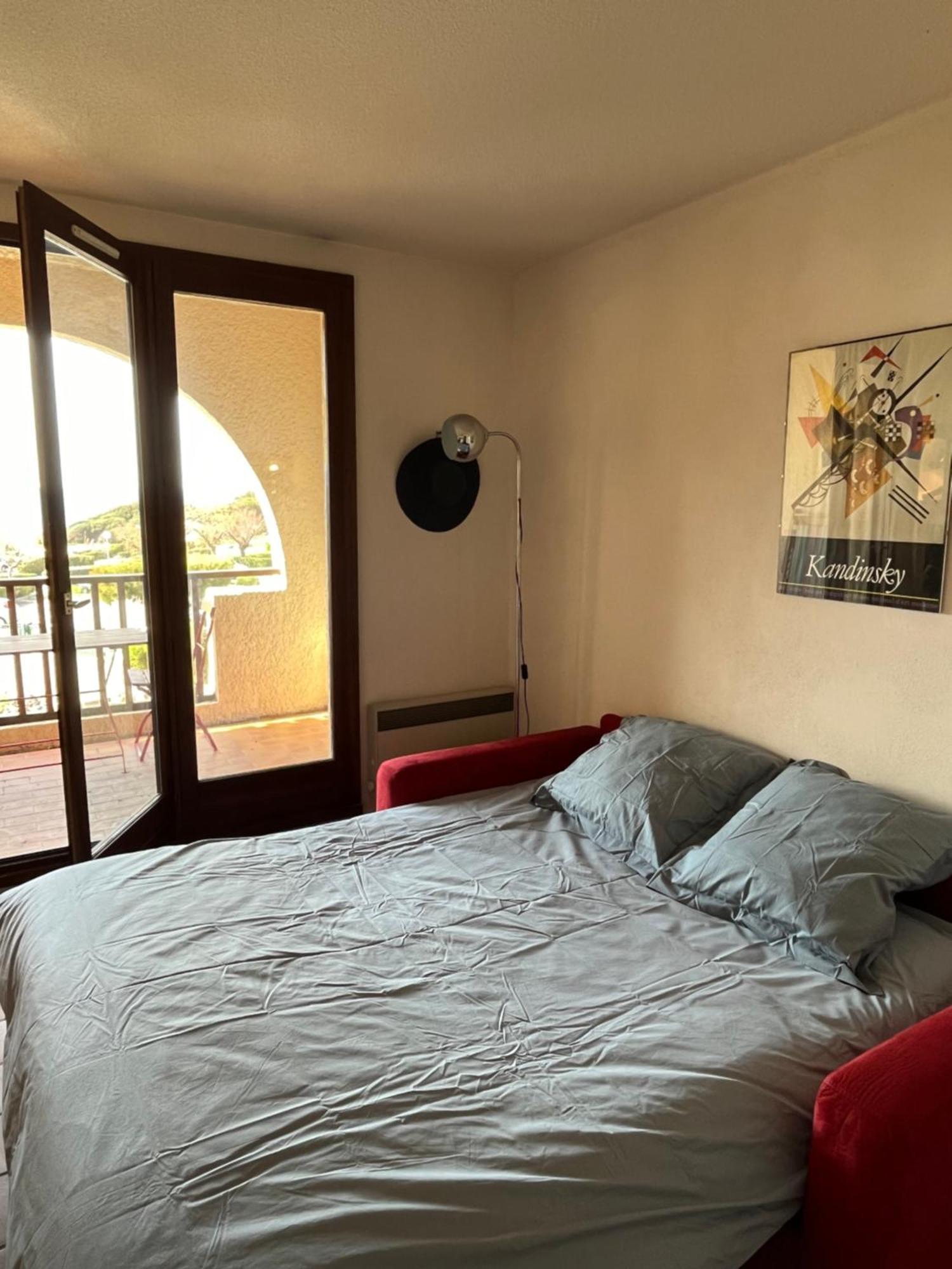 Studio Lumineux, Avec Vue Mer - Conciergerie Regnier - Apartment Sausset-les-Pins Bagian luar foto